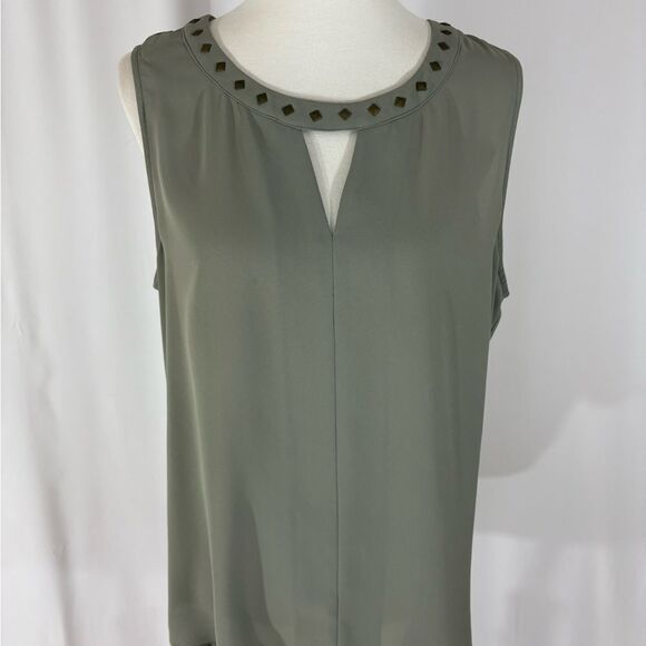 NWOT Bellatrix Olive Green Sleeveless Top - Picture 2 of 6